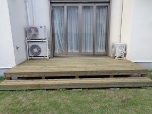 ウッドデッキ施工例　ウッドデッキのことならウッディ企画へ